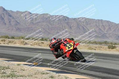 media/Nov-01-2025-CVMA (Sat) [[fc0f7531b8]]/Race 11-Amateur Supersport Open/